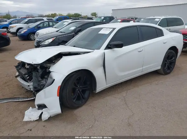 2C3CDXHG7GH307185 2016 DODGE CHARGER - Image 2