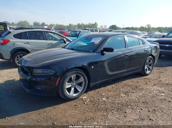 2C3CDXHG7GH317988 2016 DODGE CHARGER - Image 2