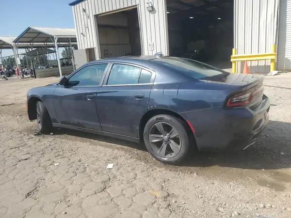 2C3CDXHG7GH318218 2016 DODGE CHARGER - Image 2