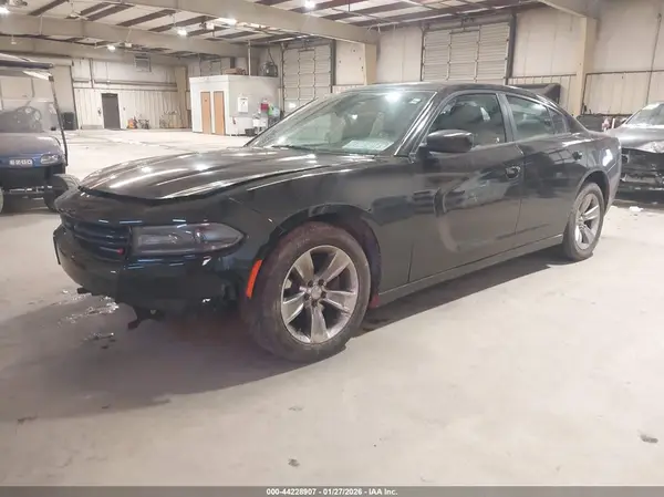 2C3CDXHG7GH350022 2016 DODGE CHARGER - Image 2