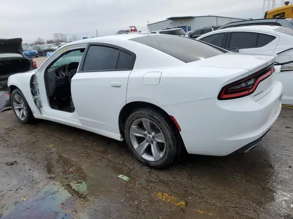 2C3CDXHG7HH504133 2017 DODGE CHARGER - Image 2