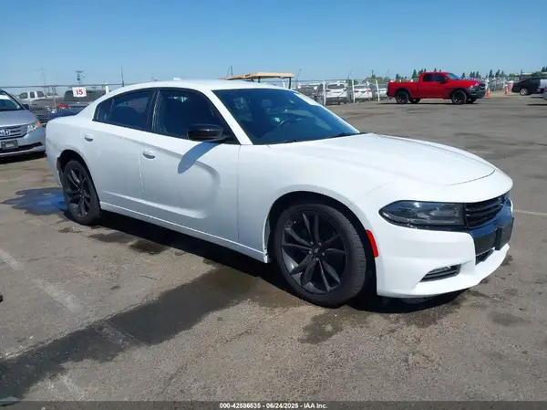 2C3CDXHG7HH511387 2017 DODGE CHARGER - Image 1