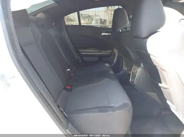 2C3CDXHG7HH530845 2017 DODGE CHARGER - Image 8