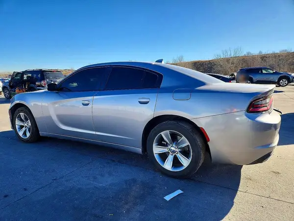 2C3CDXHG7HH563263 2017 DODGE CHARGER - Image 2
