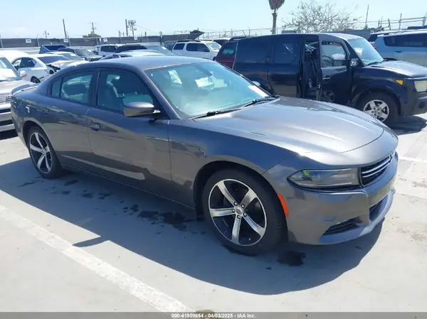 2C3CDXHG7HH563764 2017 DODGE CHARGER - Image 1