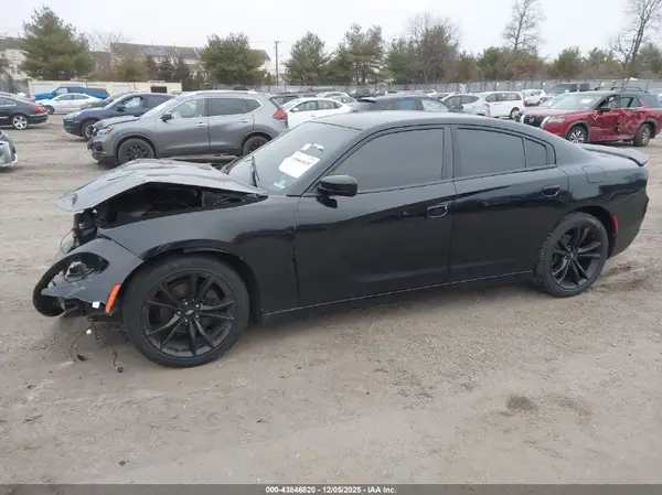 2C3CDXHG7HH649544 2017 DODGE CHARGER - Image 2