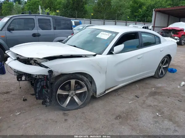 2C3CDXHG7HH652895 2017 DODGE CHARGER - Image 2