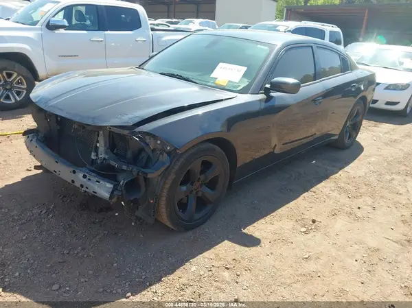 2C3CDXHG7JH114350 2018 DODGE CHARGER - Image 2