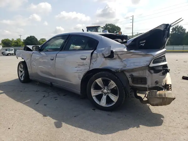 2C3CDXHG7JH138955 2018 DODGE CHARGER - Image 2