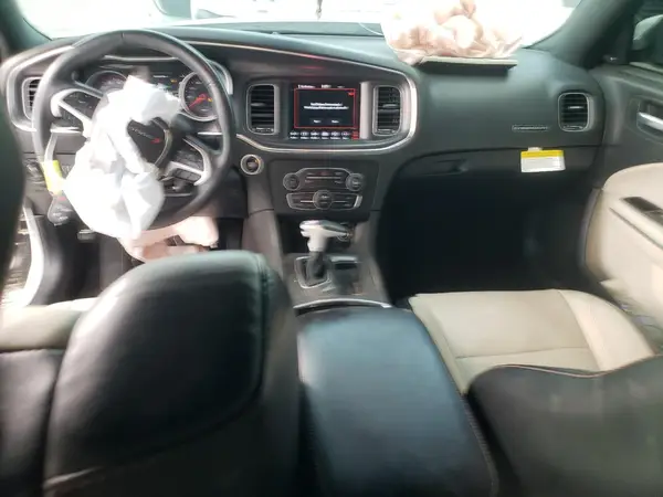 2C3CDXHG7JH150698 2018 DODGE CHARGER - Image 8