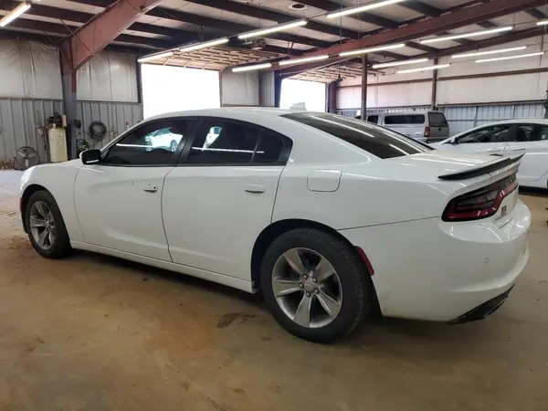 2C3CDXHG7JH166366 2018 DODGE CHARGER - Image 2