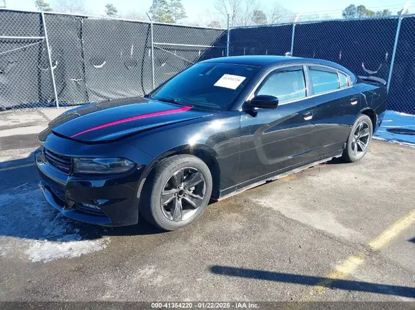 2C3CDXHG7JH166741 2018 DODGE CHARGER - Image 2