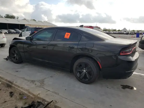 2C3CDXHG7JH175682 2018 DODGE CHARGER - Image 2