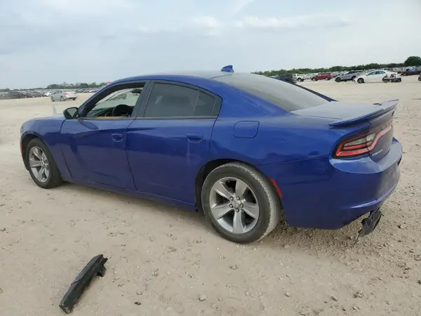 2C3CDXHG7JH201021 2018 DODGE CHARGER - Image 2