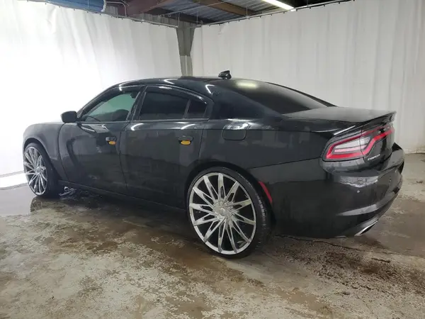 2C3CDXHG7JH216036 2018 DODGE CHARGER - Image 2