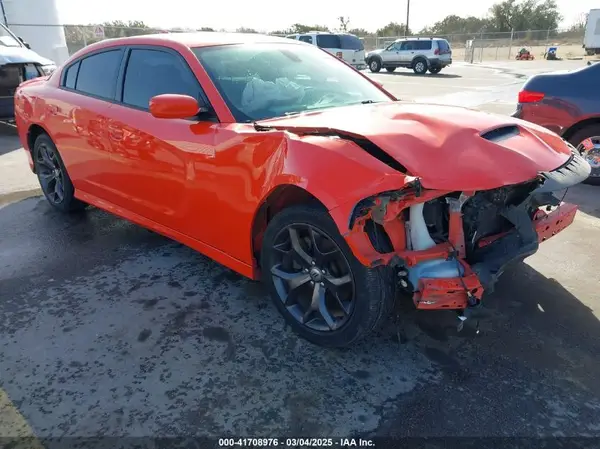 2C3CDXHG7JH220880 2018 DODGE CHARGER - Image 1