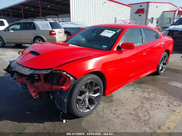2C3CDXHG7JH220880 2018 DODGE CHARGER - Image 2