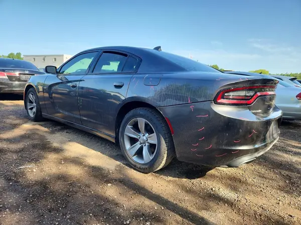 2C3CDXHG7JH246959 2018 DODGE CHARGER - Image 2