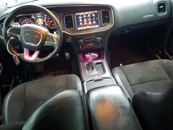 2C3CDXHG7JH253376 2018 DODGE CHARGER - Image 8