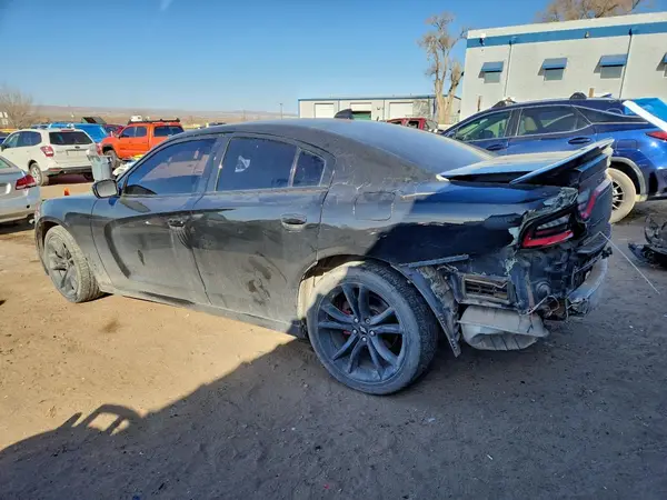 2C3CDXHG7JH281341 2018 DODGE CHARGER - Image 2