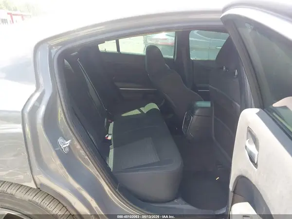 2C3CDXHG7KH513681 2019 DODGE CHARGER - Image 8
