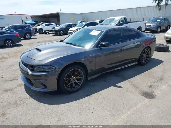 2C3CDXHG7KH568258 2019 DODGE CHARGER - Image 2