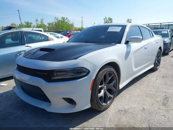 2C3CDXHG7KH585089 2019 DODGE CHARGER - Image 2