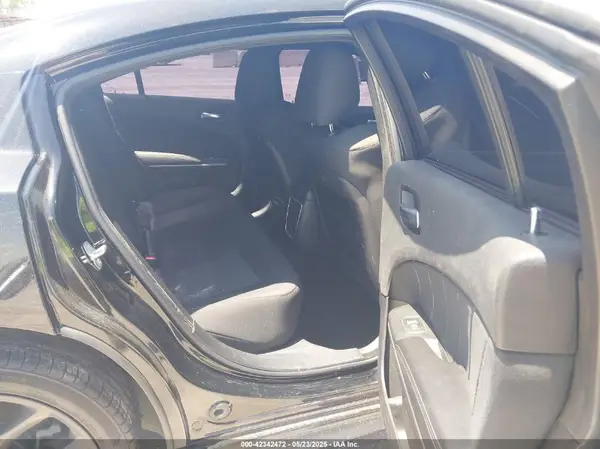 2C3CDXHG7KH597064 2019 DODGE CHARGER - Image 8