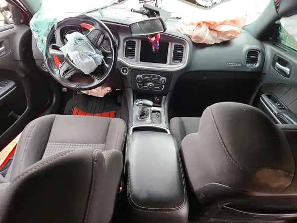 2C3CDXHG7KH670370 2019 DODGE CHARGER - Image 8