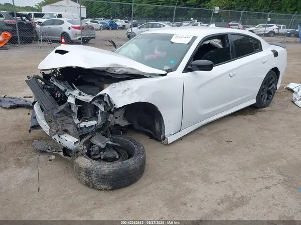 2C3CDXHG7LH138246 2020 DODGE CHARGER - Image 2