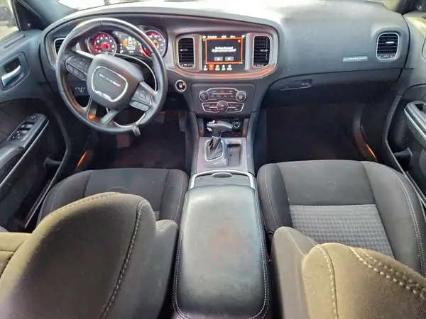 2C3CDXHG7PH539057 2023 DODGE CHARGER - Image 8