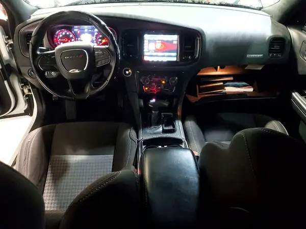 2C3CDXHG7PH588209 2023 DODGE CHARGER - Image 8