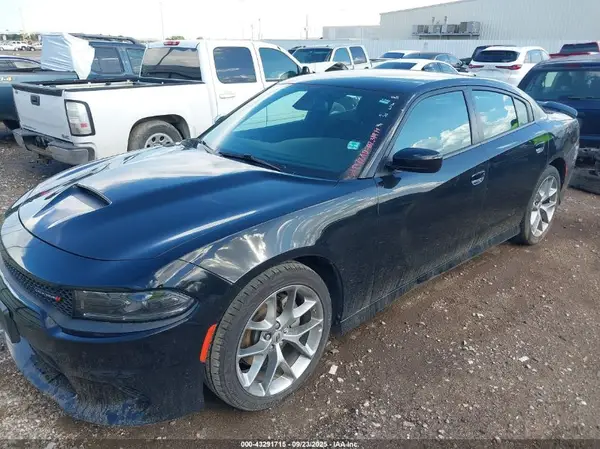 2C3CDXHG7PH626652 2023 DODGE CHARGER - Image 2