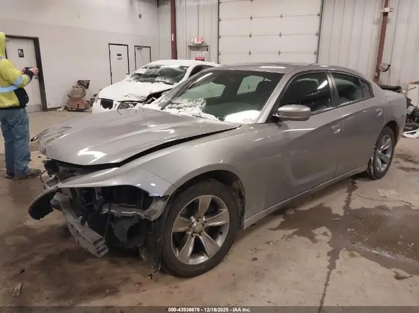 2C3CDXHG8GH114544 2016 DODGE CHARGER - Image 2