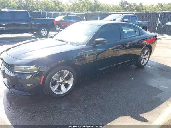 2C3CDXHG8GH121560 2016 DODGE CHARGER - Image 2