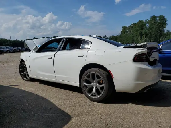 2C3CDXHG8GH129710 2016 DODGE CHARGER - Image 2