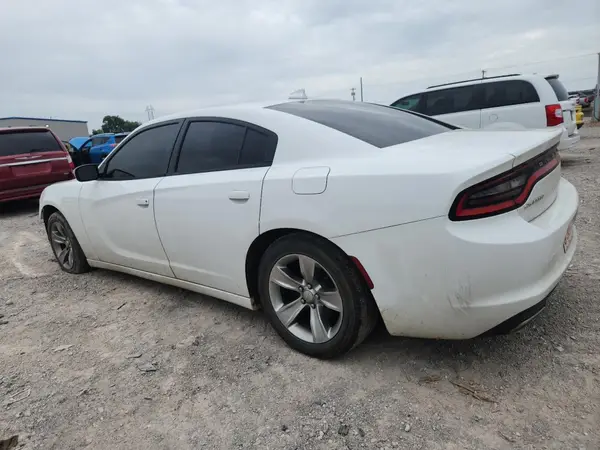 2C3CDXHG8GH173013 2016 DODGE CHARGER - Image 2