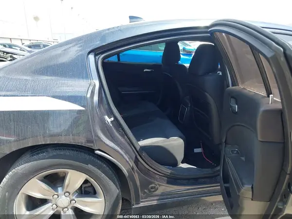 2C3CDXHG8GH174050 2016 DODGE CHARGER - Image 8