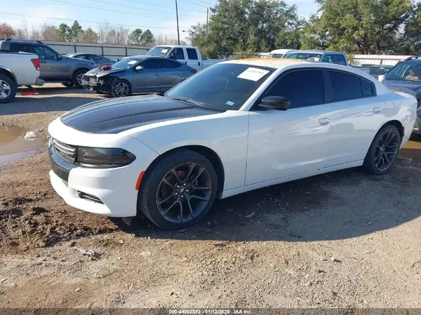 2C3CDXHG8GH179619 2016 DODGE CHARGER - Image 2