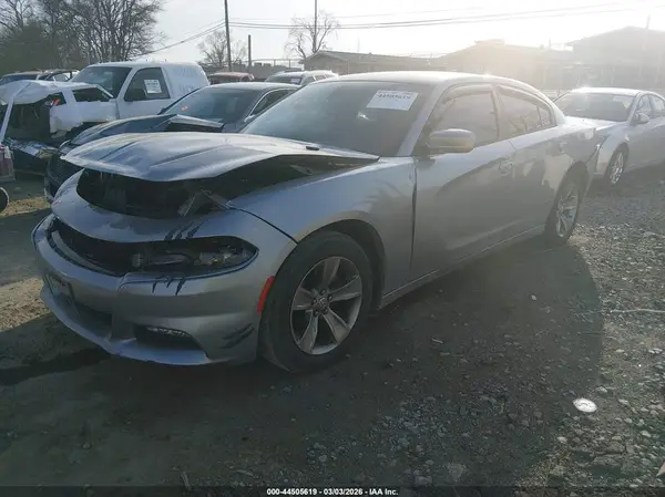 2C3CDXHG8GH186067 2016 DODGE CHARGER - Image 2