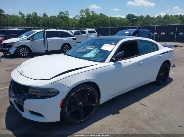 2C3CDXHG8GH187235 2016 DODGE CHARGER - Image 2