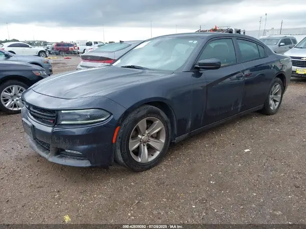 2C3CDXHG8GH210738 2016 DODGE CHARGER - Image 2