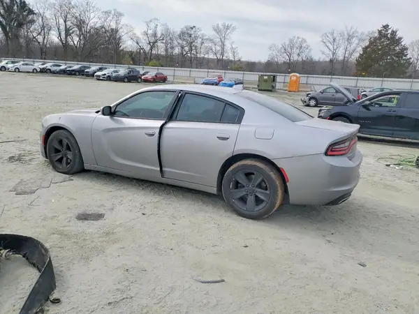 2C3CDXHG8GH214689 2016 DODGE CHARGER - Image 2