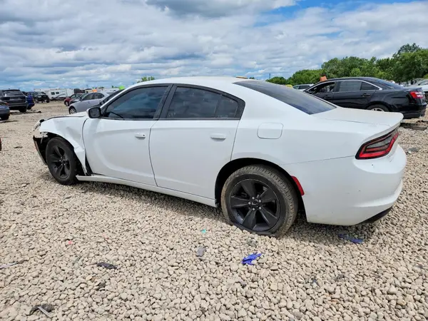 2C3CDXHG8GH214868 2016 DODGE CHARGER - Image 2