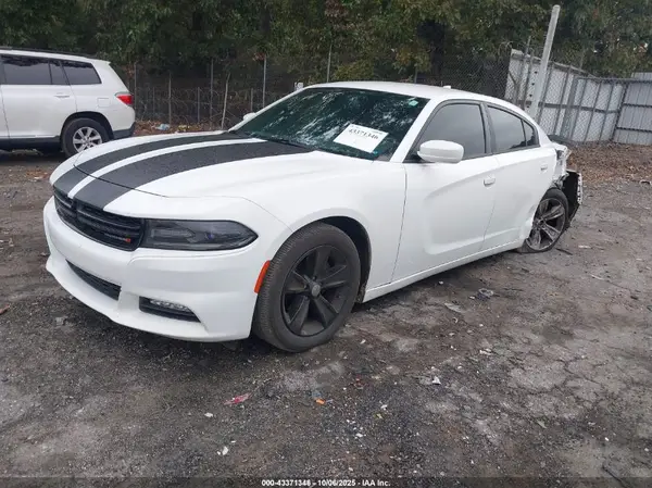 2C3CDXHG8GH222680 2016 DODGE CHARGER - Image 2