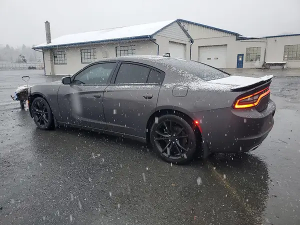 2C3CDXHG8GH247319 2016 DODGE CHARGER - Image 2