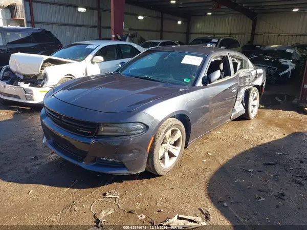 2C3CDXHG8GH265979 2016 DODGE CHARGER - Image 2