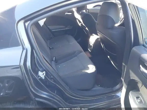 2C3CDXHG8GH265979 2016 DODGE CHARGER - Image 8