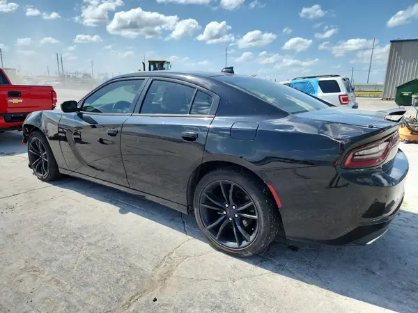 2C3CDXHG8GH267392 2016 DODGE CHARGER - Image 2