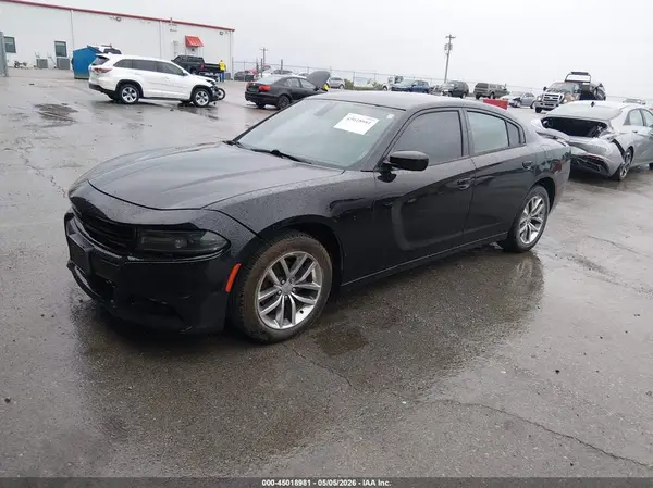 2C3CDXHG8GH327624 2016 DODGE CHARGER - Image 2